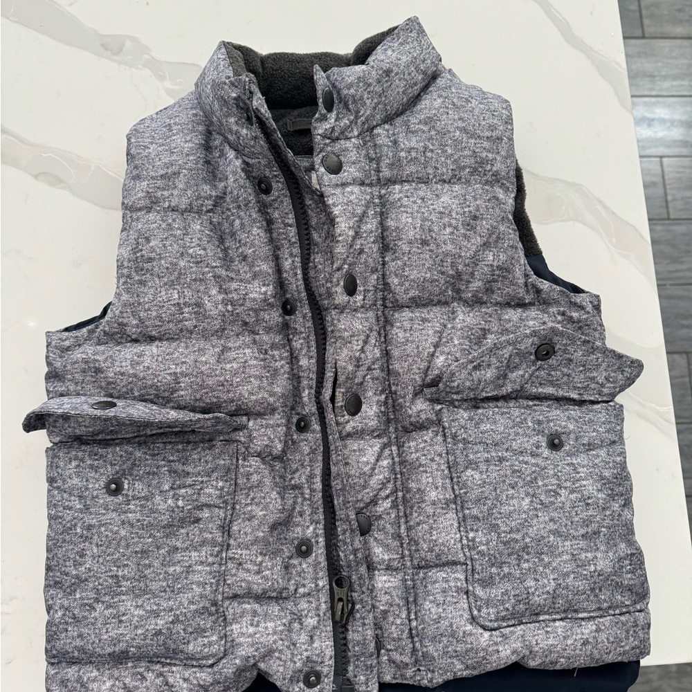 Gap gray toddler vest 4T